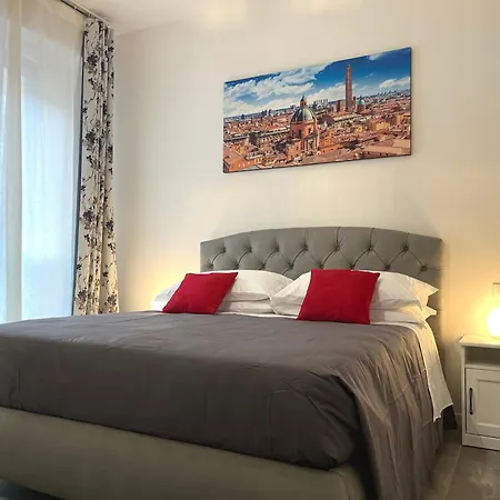 Apartment Homes *